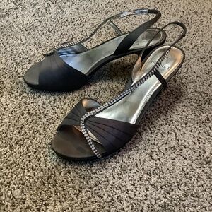 Monet Size 8 Silver sling backs